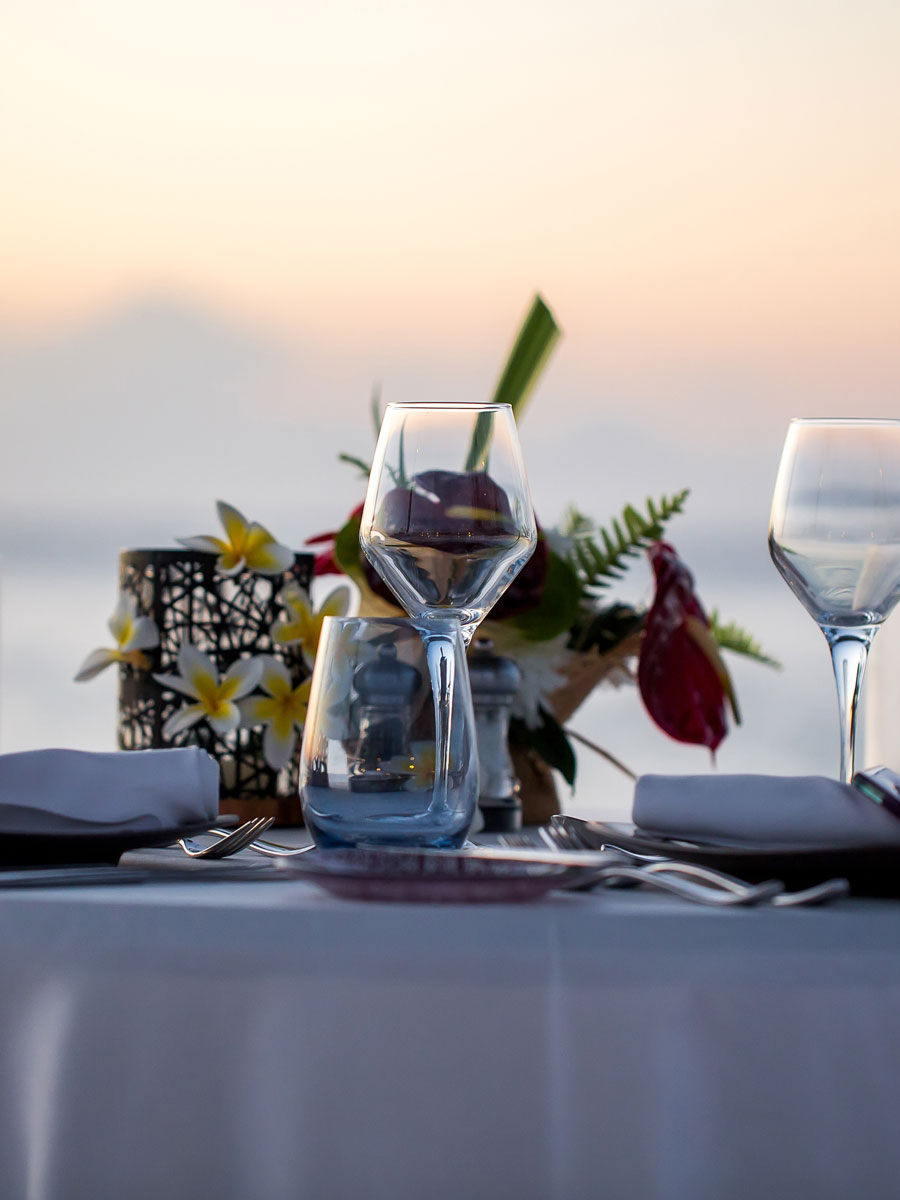 Fine Dining On The Beach